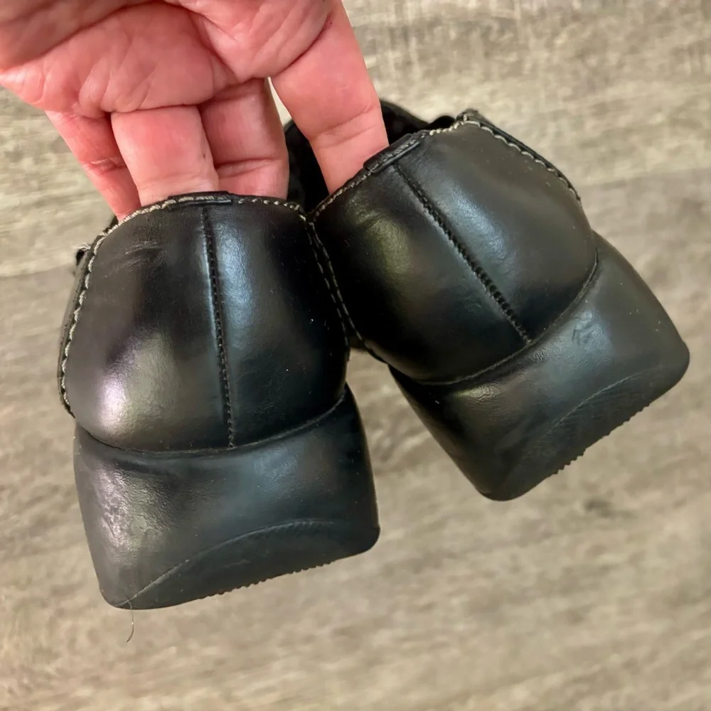 Vintage Y2K Sketchers Chunky Heel  Shoes Black Leather 7.5